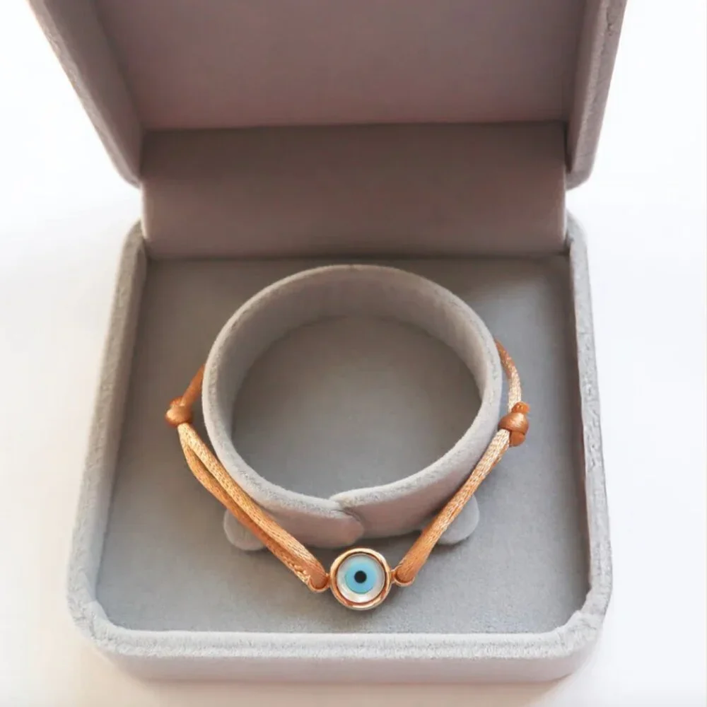 18k Gold Evil Eye Bracelet - Picture 3 of 3